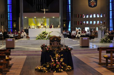 st_teresa_in_liverpool_004.jpg